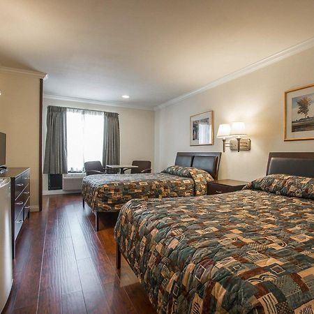 Rodeway Inn Riverside Εξωτερικό φωτογραφία