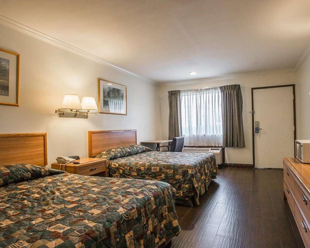 Rodeway Inn Riverside Δωμάτιο φωτογραφία