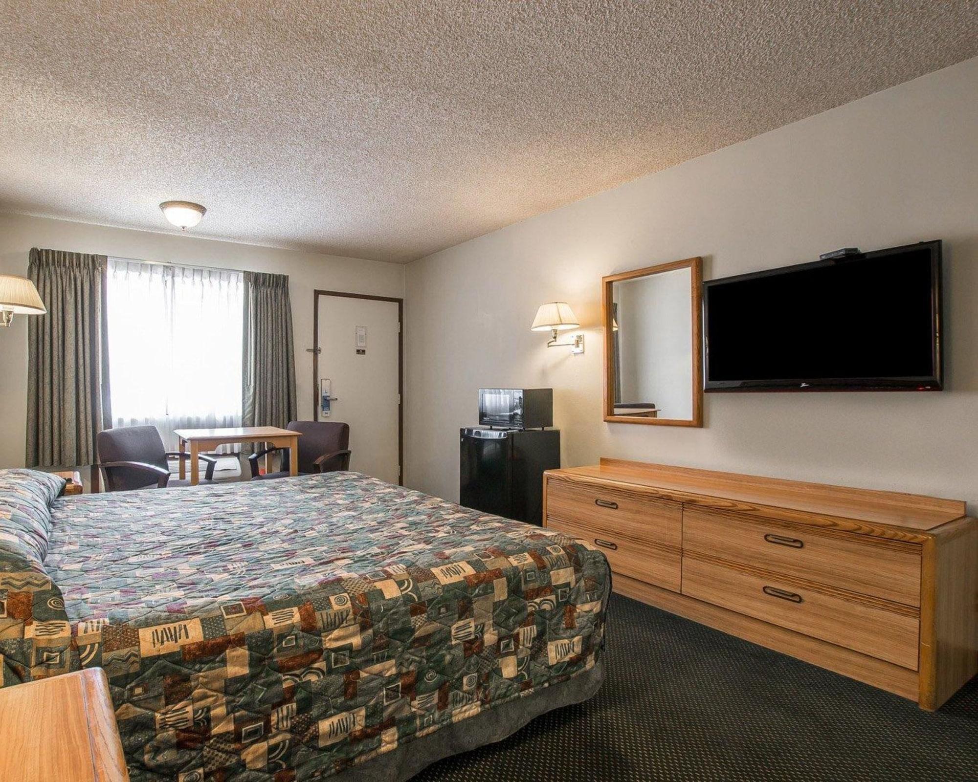 Rodeway Inn Riverside Εξωτερικό φωτογραφία